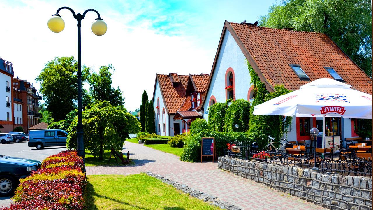 Tawerna Kaper Hotel Ilawa Exterior photo